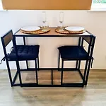 Апартаменты Ng Prestige - Lille I Winoc - T2 - Netflix - Wifi - Cuisine - Parking Gratuit *