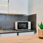 Апартаменты Ng Prestige - Lille I Winoc - T2 - Netflix - Wifi - Cuisine - Parking Gratuit Туркуэн