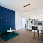Апартаменты Ng Prestige - Lille I Winoc - T2 - Netflix - Wifi - Cuisine - Parking Gratuit Туркуэн