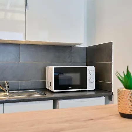 Apartamento Ng Prestige - Lille I Winoc - T2 - Netflix - Wifi - Cuisine - Parking Gratuit Tourcoing