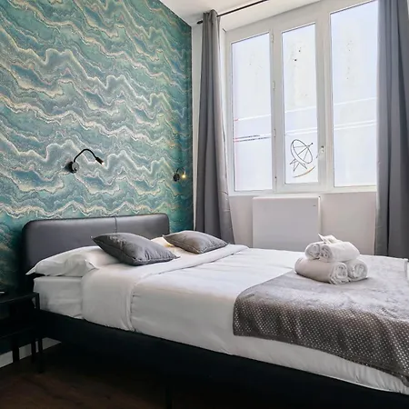 Ng Suitehome: With Netflix & Free Parking * Tourcoing