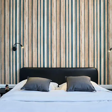 Ng Suitehome: With Netflix & Free Parking Tourcoing